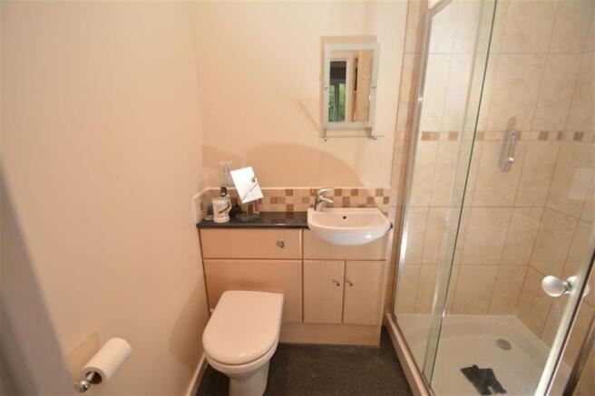 EN SUITE