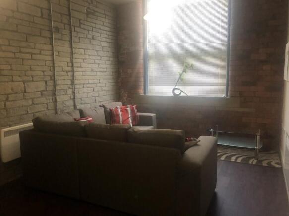 1 bed Apartment to rent Image 6