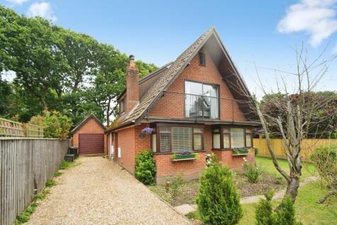 Fir Avenue, New Milton, BH25