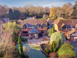 St Swithins Cottage, Camley Park Drive, Maidenhead SL6 6QF