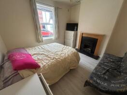 8, Hartley Street, Lincoln LN2 5NW
