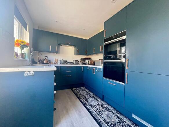 Park Road, Camborne, TR14 photo 5