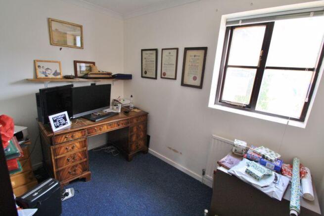 Bedroom/Study