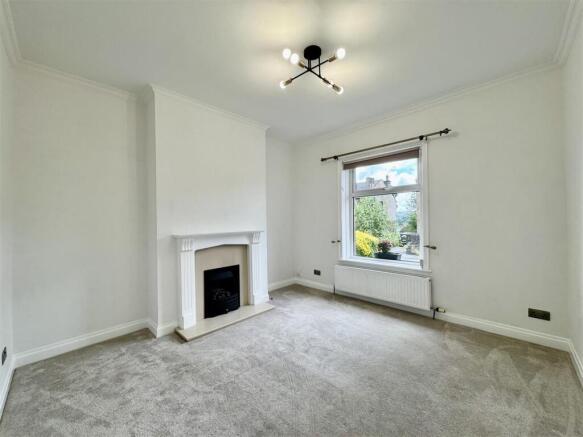 3 bed Semi-Detached Bungalow for sale Image 5
