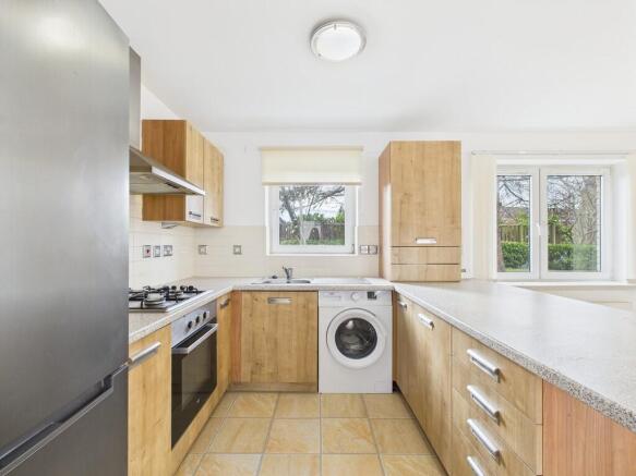 CAM05526G0-PR0087...