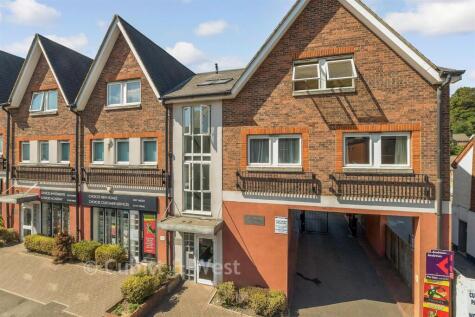 Brighton Road, Redhill, Surrey