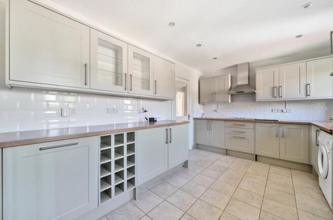 1321749-12-686e47...