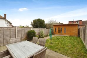 23, Poundfield Road, Loughton IG10 3JN