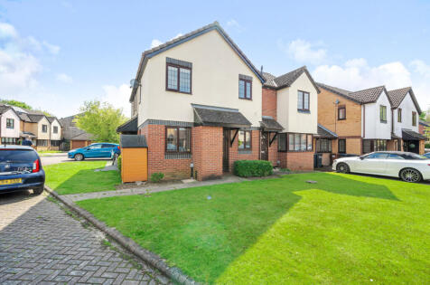 Cromwell Close, Bishop's Stortford, Hertfordshire, CM23