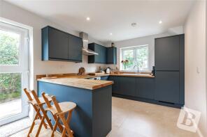 35, Benets Road, Hornchurch RM11 3PS