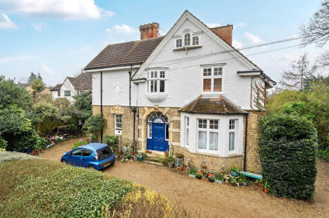 Lower Edgeborough Road, Guildford, Surrey, GU1