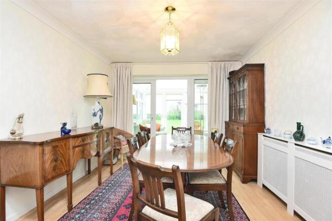 Dining Room.jpg