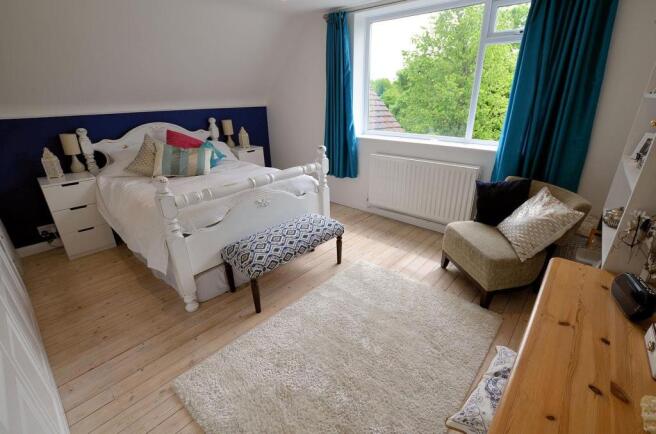 Bedroom 1 main.jpg
