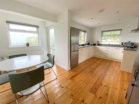 Dining To Kitchen