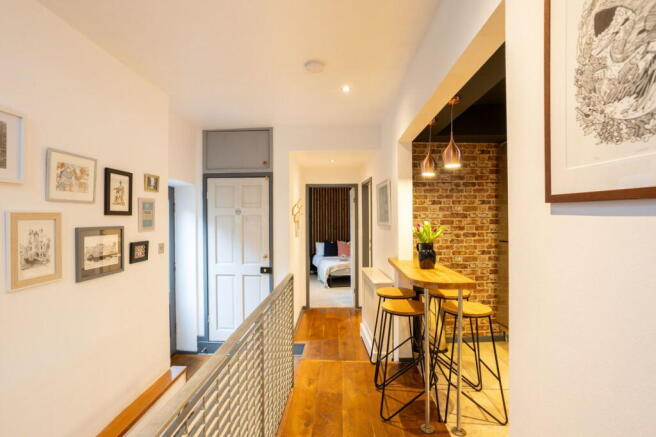 2 bed Duplex for sale Image 7