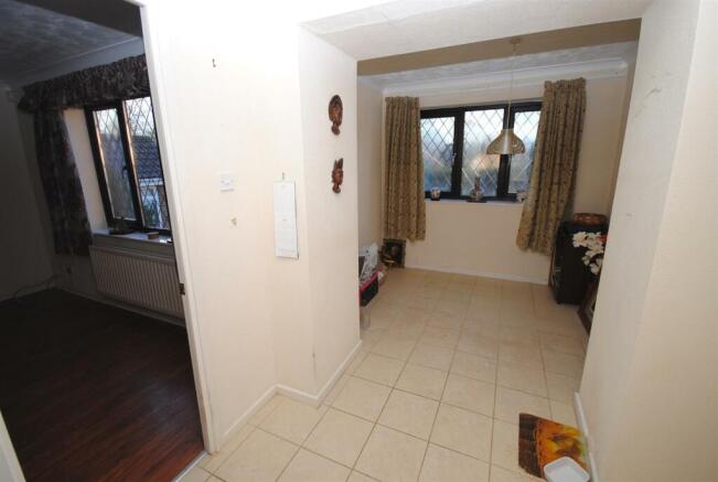 64parlingtonmeadowdiningroom.JPG