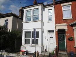 28a, Shakespeare Drive, Westcliff-on-sea SS0 9AB