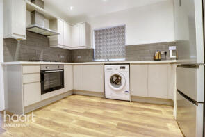 78, Mayswood Gardens, Dagenham RM10 8UT