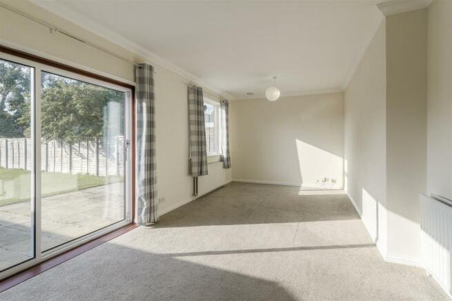 Lounge Dining Room
