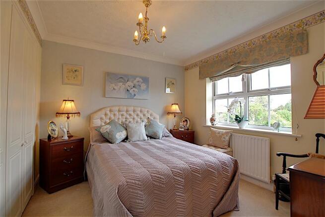Bedroom 2 (Double)