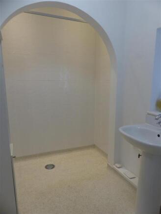 Wet room.JPG