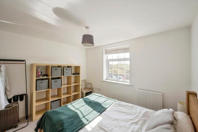 1 bed Flat for sale Image 8