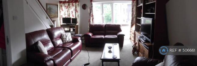 Lounge - Wide Angle View