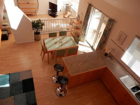 Kitchen/Rec