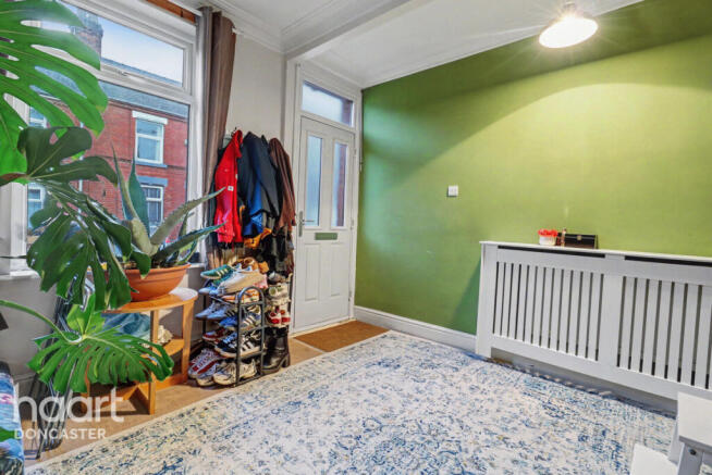 2 bed Terraced for sale Image 7