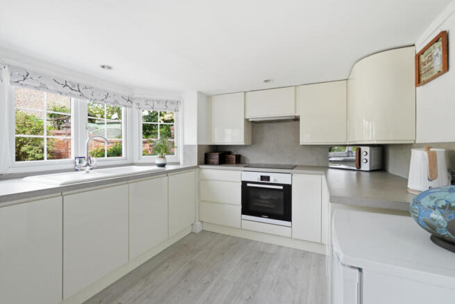 Millside, Stansted, Essex, CM24 photo 4