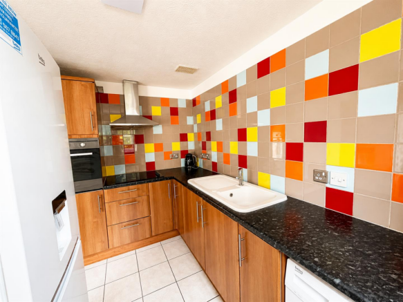 kitchen 2.png