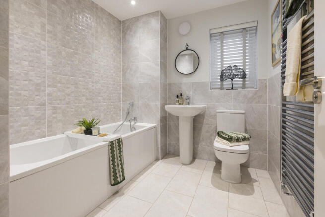 4 bed Semi-Detached for sale Image 9