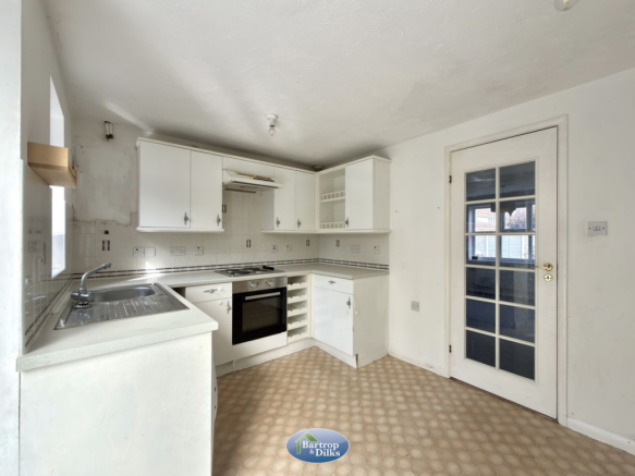 2 bed Semi-Detached for sale Image 7