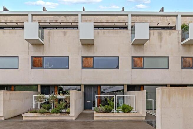 53GabrielSquare-9.jpg