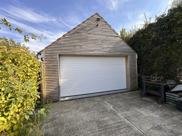 Detached Garage/Workshop