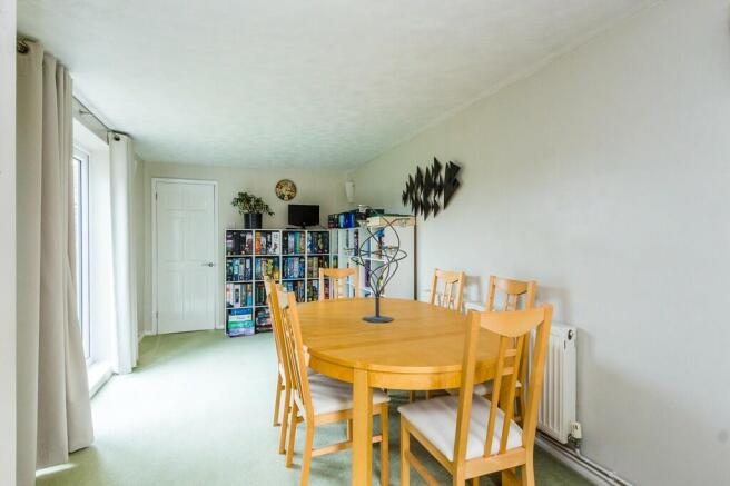Family Room/Bedro...
