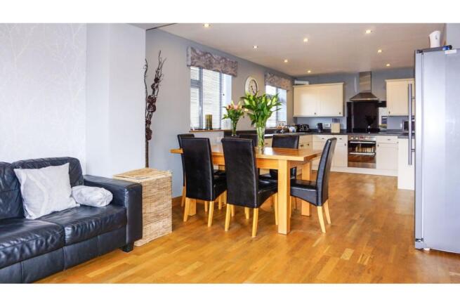 Kitchen/Family Room