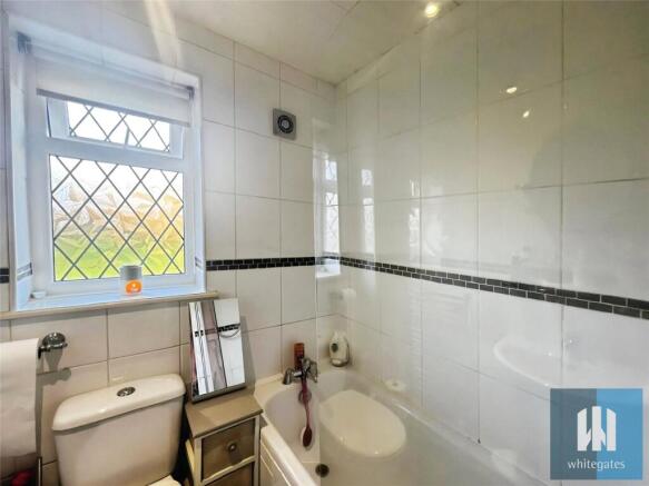 2 bed Terraced for sale Image 9
