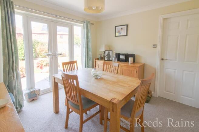 Roxburgh Road, Little Sutton, Ellesmere Port, Cheshire, CH66 photo 4