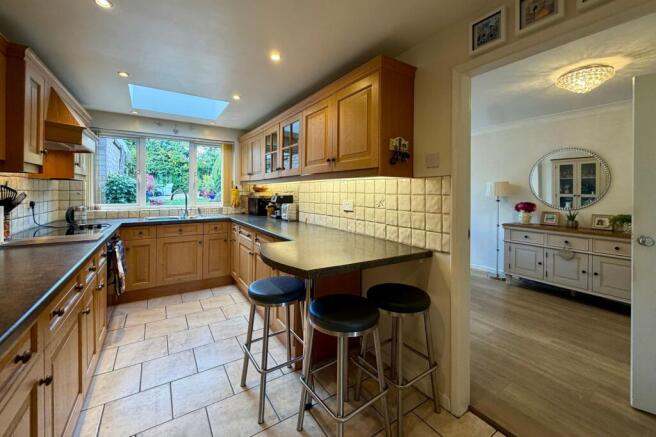 Uplands Road, Oadby, LE2 photo 4