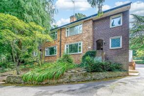 Flat 3, Peter House, Beckenham Lane, Bromley BR2 0DB