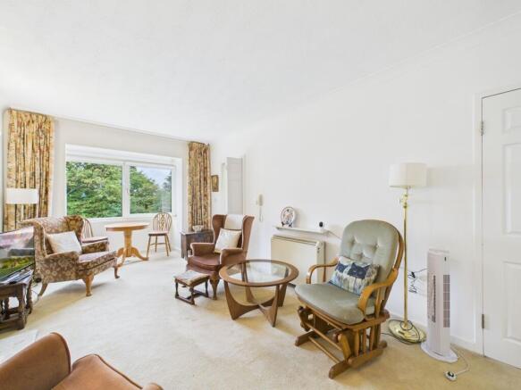 Beechwood Court, Tettenhall, Wolverhampton, WV6  photo 4