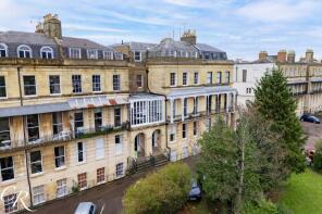 Flat 6, 17, Lansdown Place, Cheltenham GL50 2HX