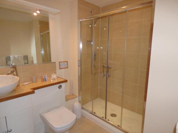 Ensuite Shower