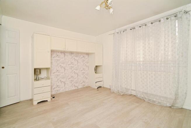 2 bed Detached Bungalow for sale Image 10