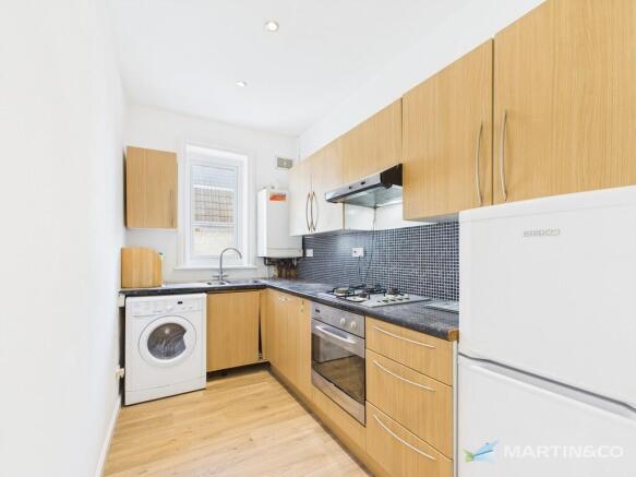 CAM02318G0-PR0410...