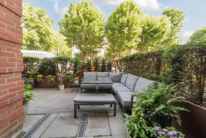 Apartment 4, 23 Rothesay House, Glenthorne Road, London W6 0DG