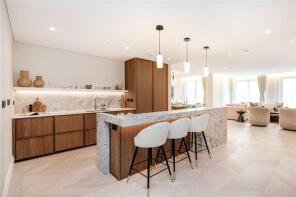 Flat 21, Garrick House, Carrington Street, London W1J 7AF