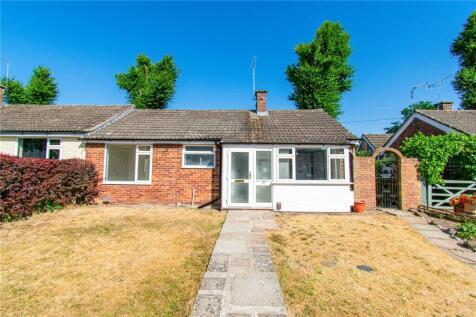 Tubbs Farm Close, Lambourn, Hungerford, Berkshire, RG17