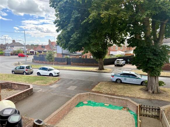 2 bed Apartment for sale Image 8